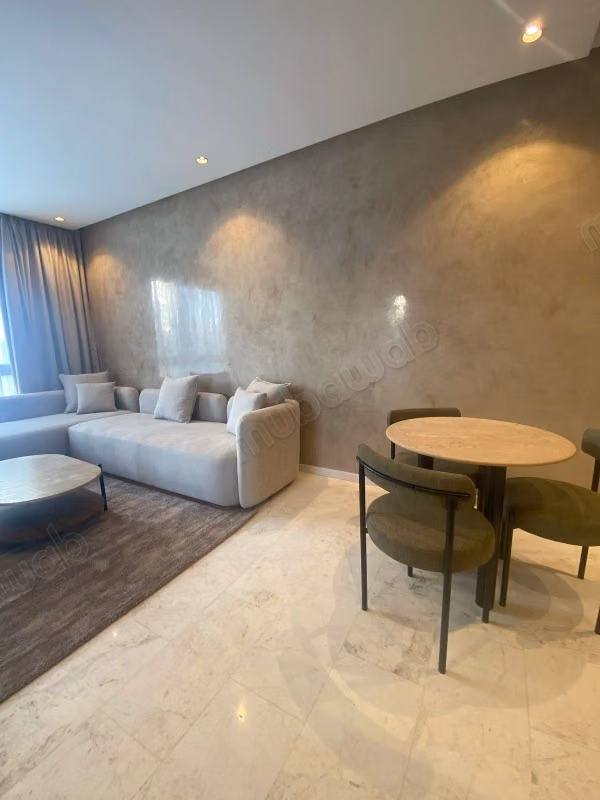 Très bel appartement en location à Oasis. 1 chambre. Bien meublé