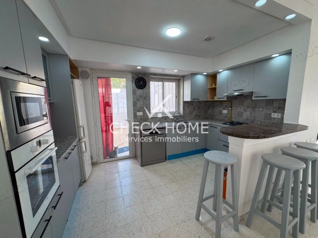 Location annuelle Villa S4 à Hammamet Nord