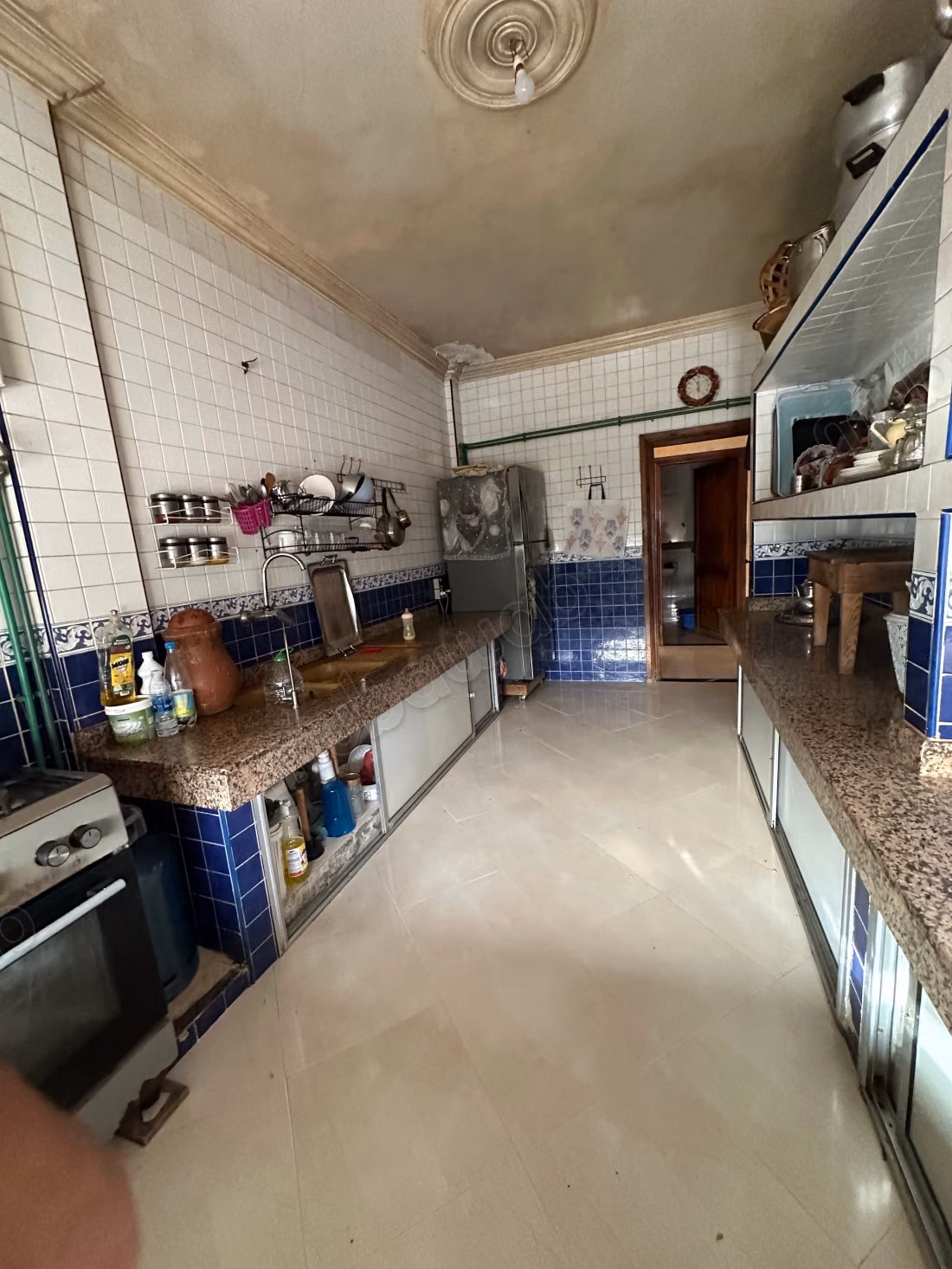 Casa muy bonita en venta en Berrechid. 5 habitaciones. Sistema de satélite y salón marroquí