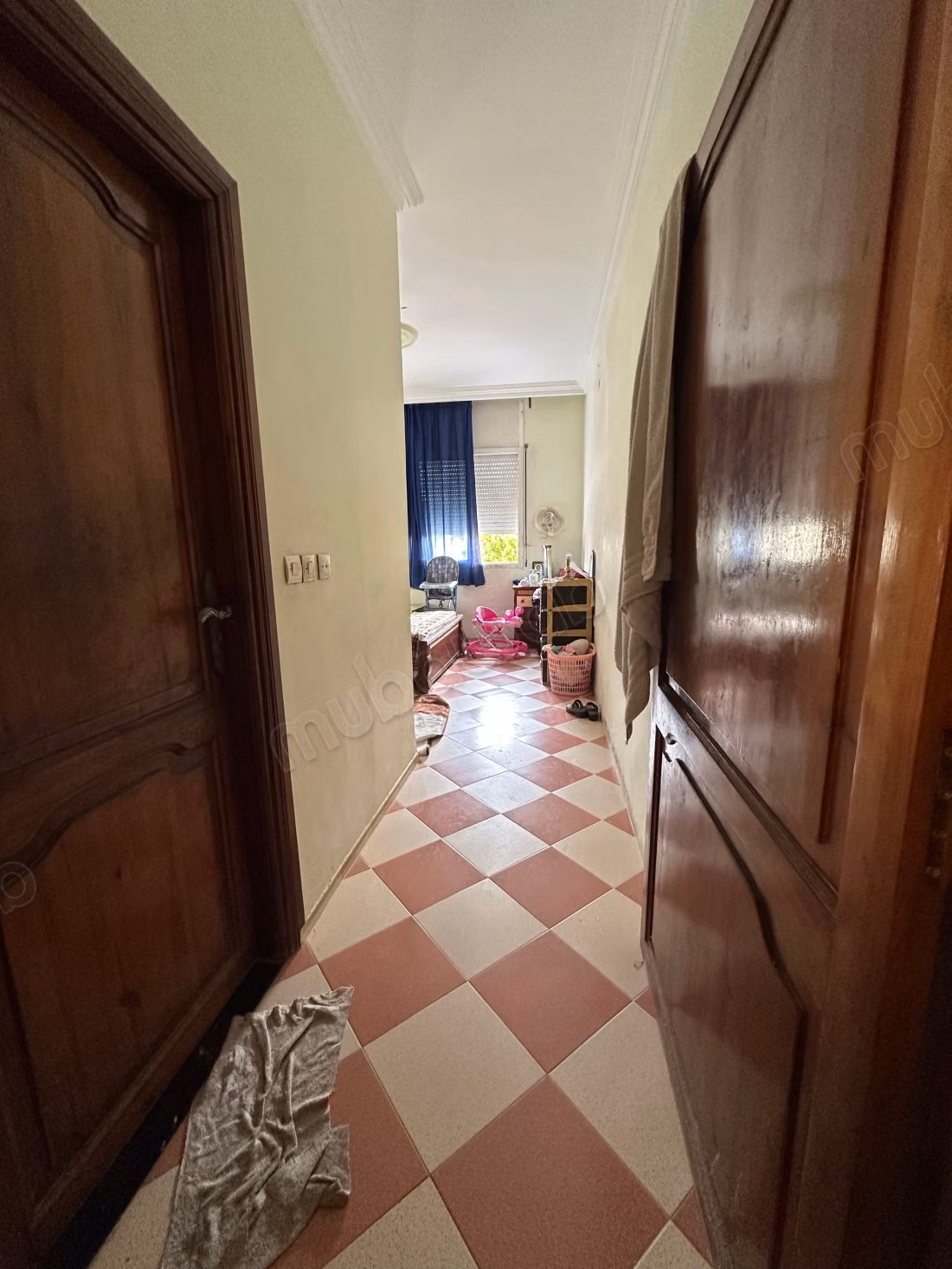 Casa muy bonita en venta en Berrechid. 5 habitaciones. Sistema de satélite y salón marroquí