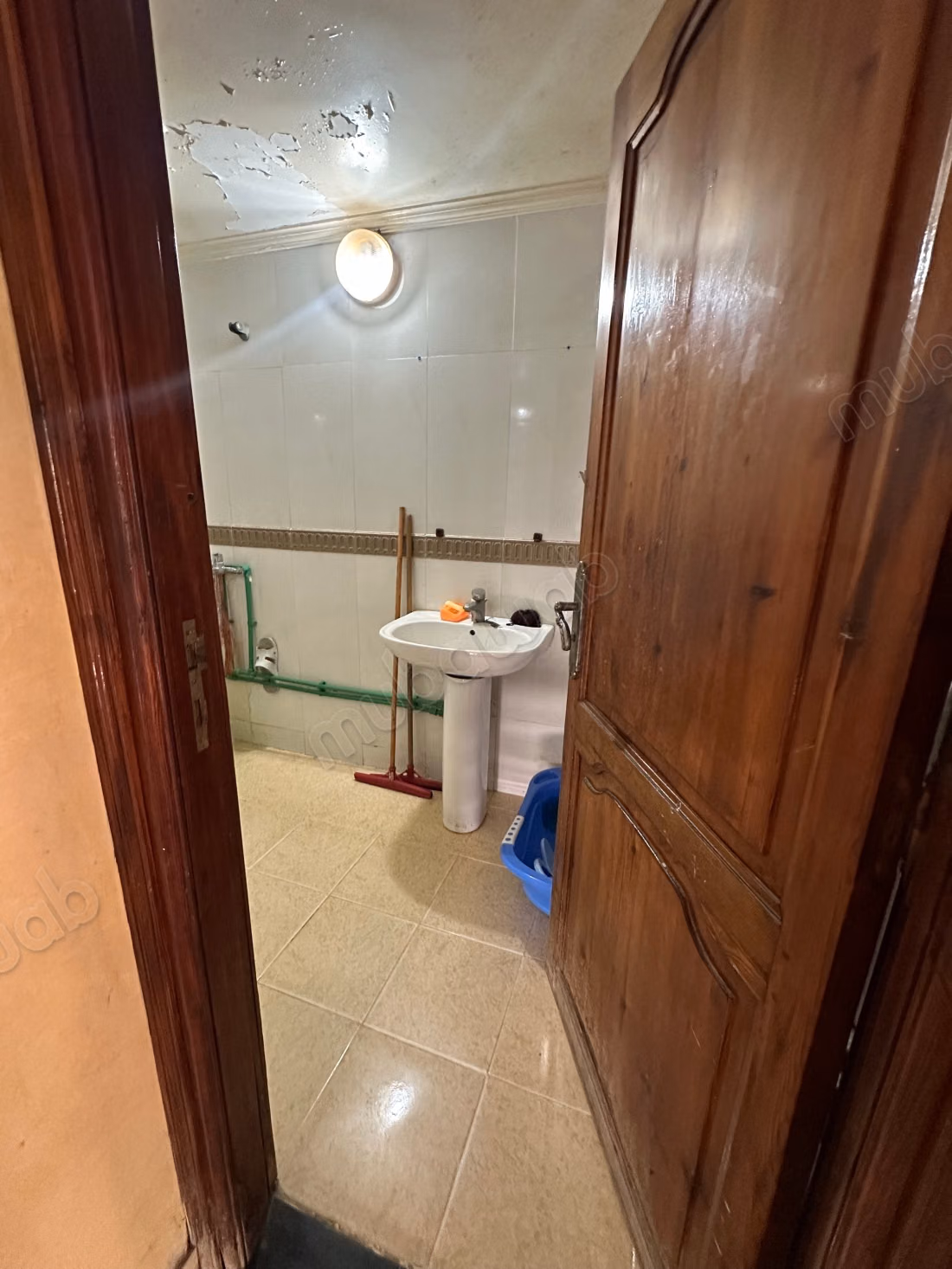 Casa muy bonita en venta en Berrechid. 5 habitaciones. Sistema de satélite y salón marroquí