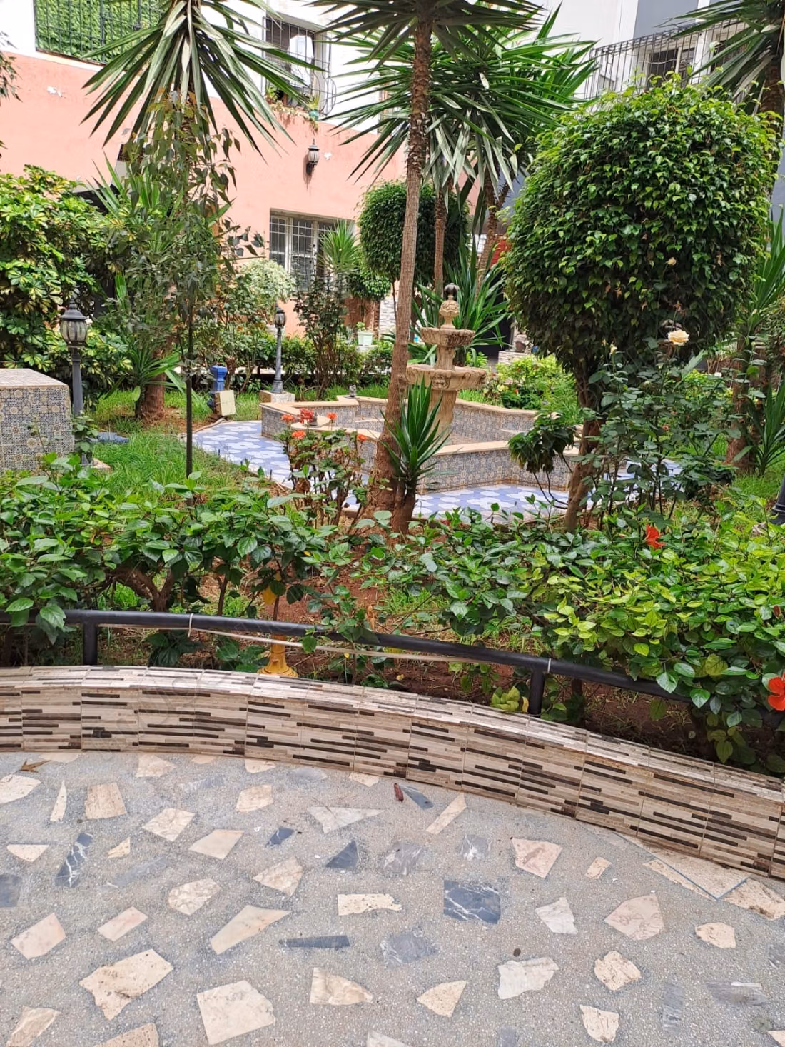 Appartement 85 m² à vendre – Hay Chabab 
Ain Sebaâ — 4