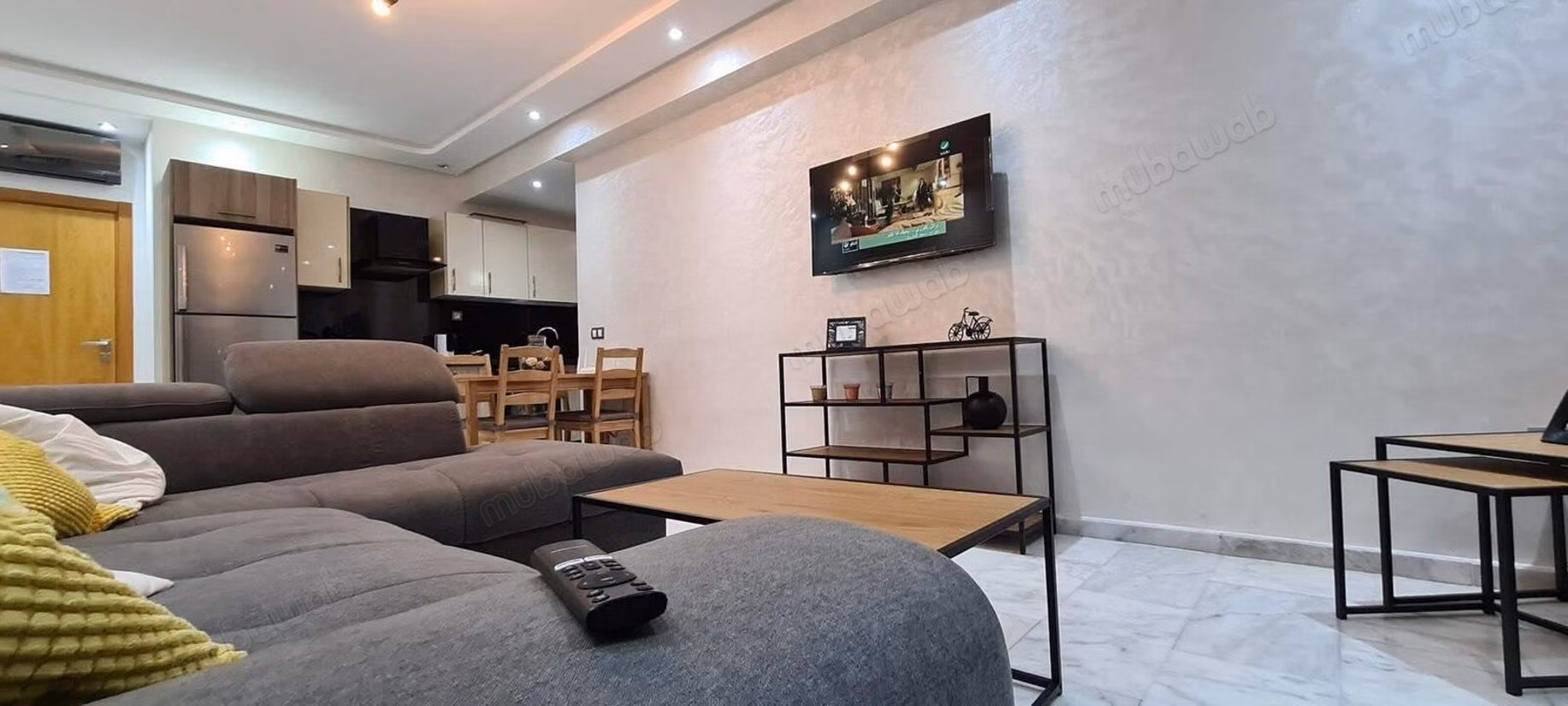 Appartement à louer en Centre Ville. 
Surface totale 60 m². 
Bien meublé
