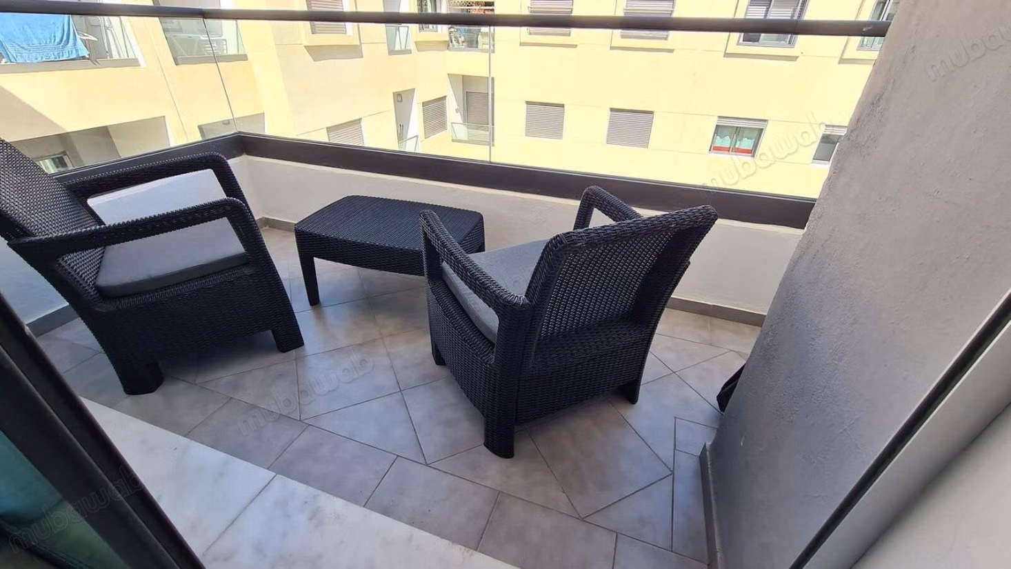 Appartement à louer en Centre Ville. 
Surface totale 60 m². 
Bien meublé