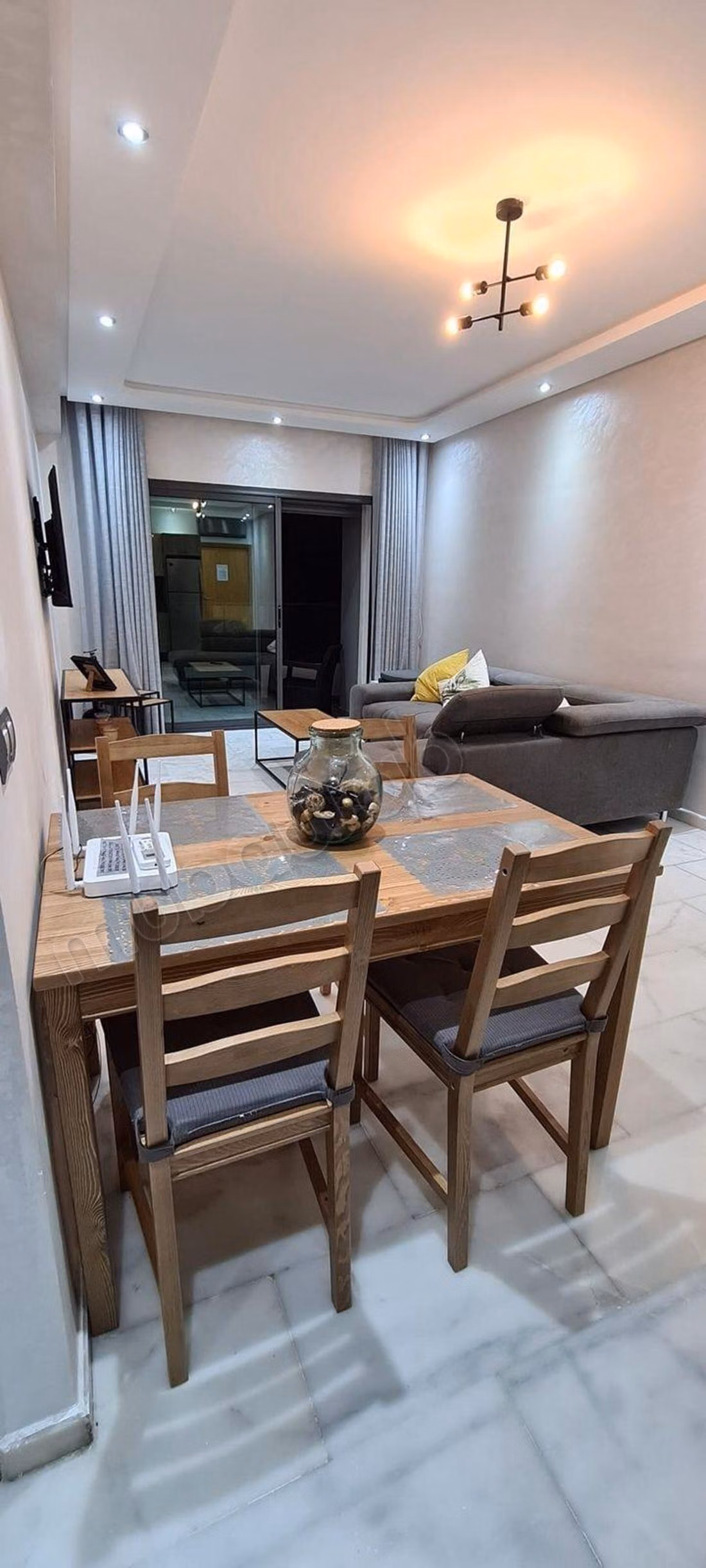 Appartement à louer en Centre Ville. 
Surface totale 60 m². 
Bien meublé