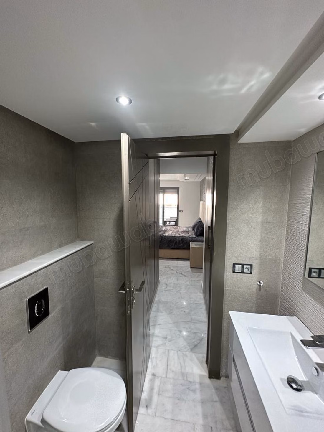 Appartement à louer à Administratif. 3 chambres agréables. Meublé
