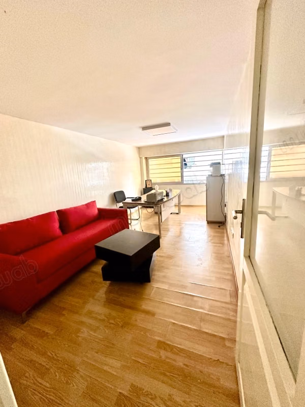 Appart ou bureau à la vente 66m2