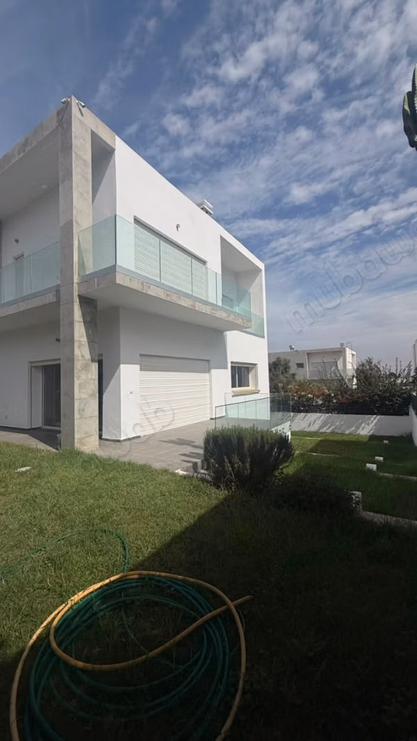 Exceptional Villa FOR RENT in Hay Riad RABAT