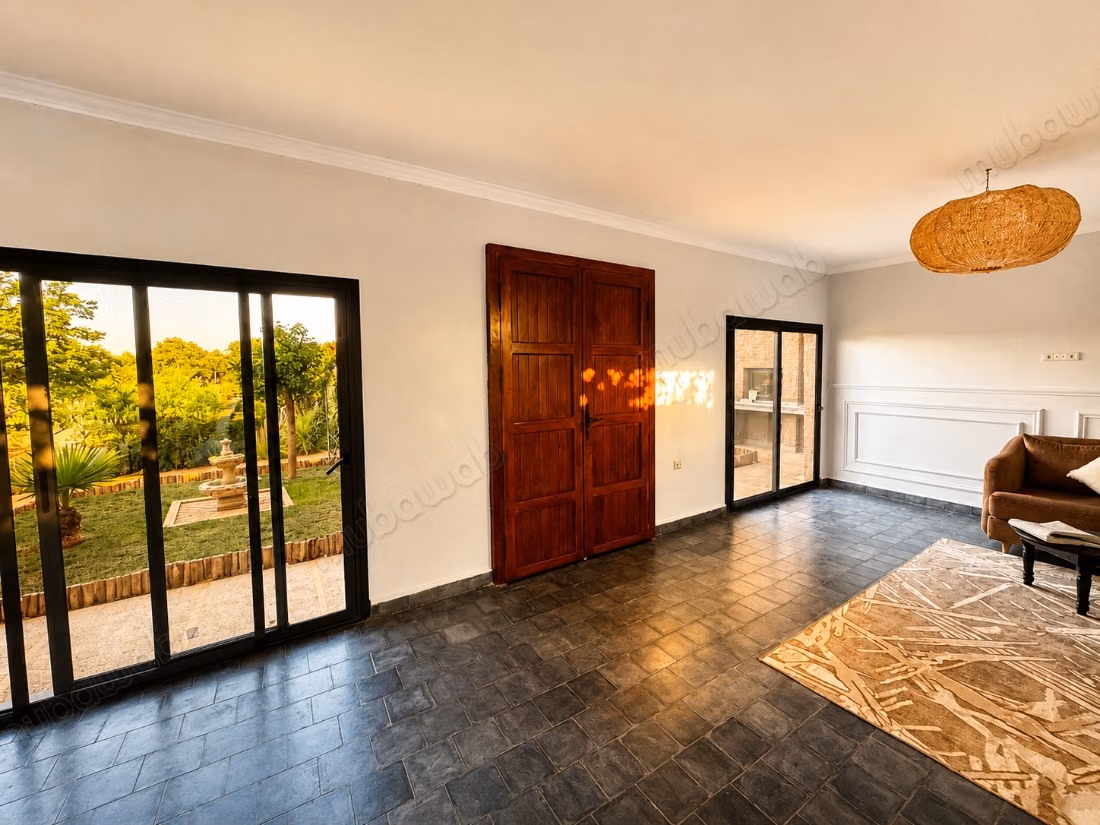 Domaine 1ha, Maison et Projet Potentiel, Benslimane
