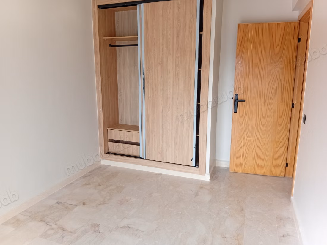 Apartment for rent near Sheikh Khalifa hospital