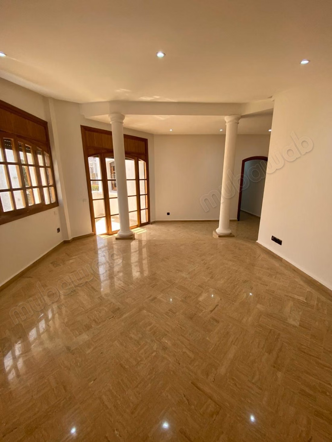 Villa 600m² A VENDRE sur avenue à Hay RIAD