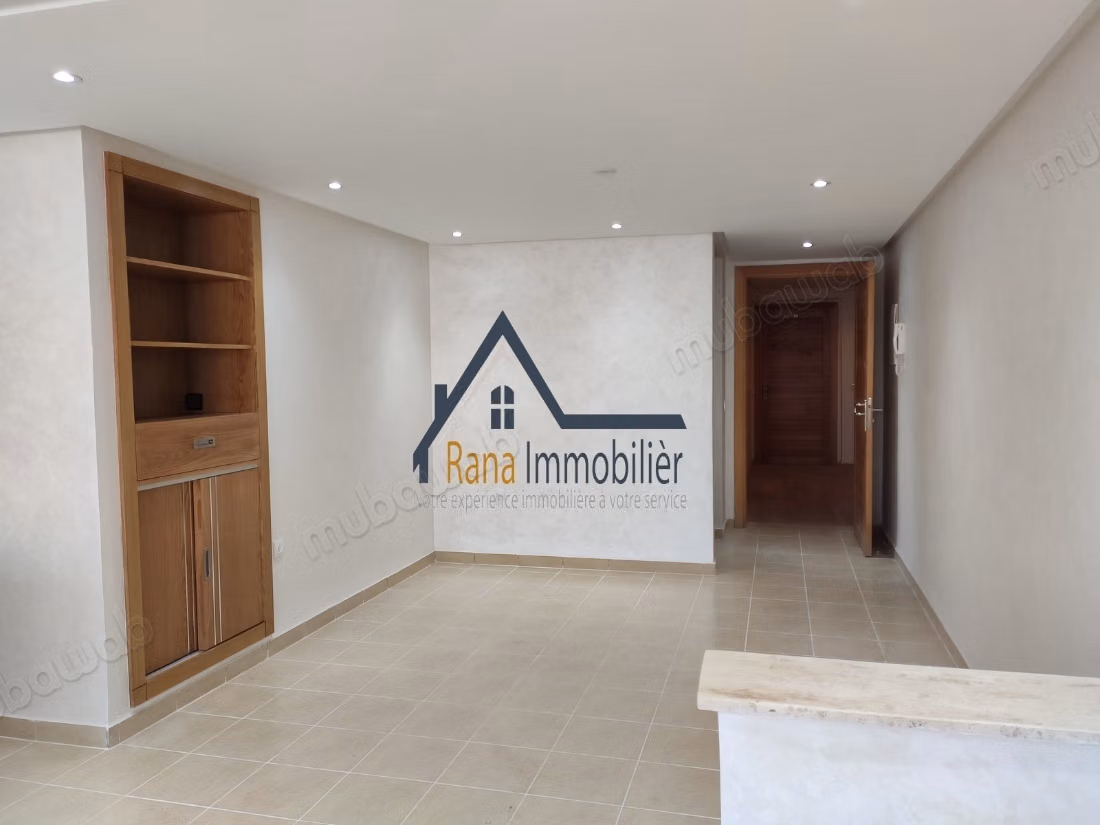 Appartamento in affitto a Hay Riad