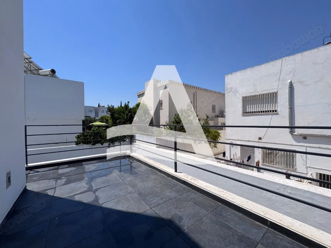 Villa moderne avec piscine à louer