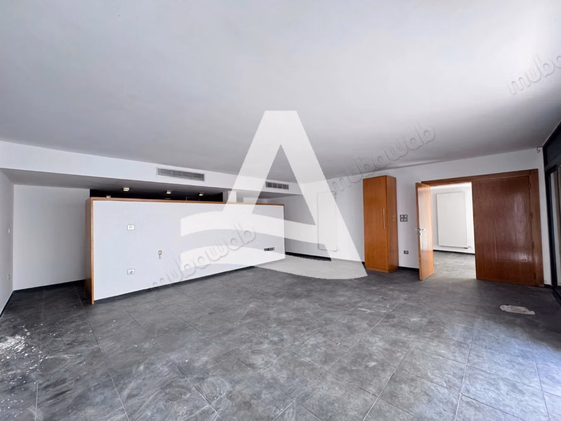 Villa moderne avec piscine à louer
