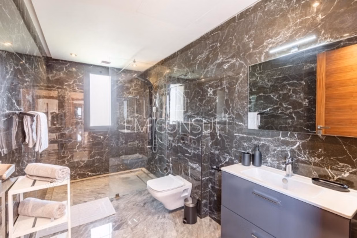 Location villa meuble 5 chbres rte Ouarzazate