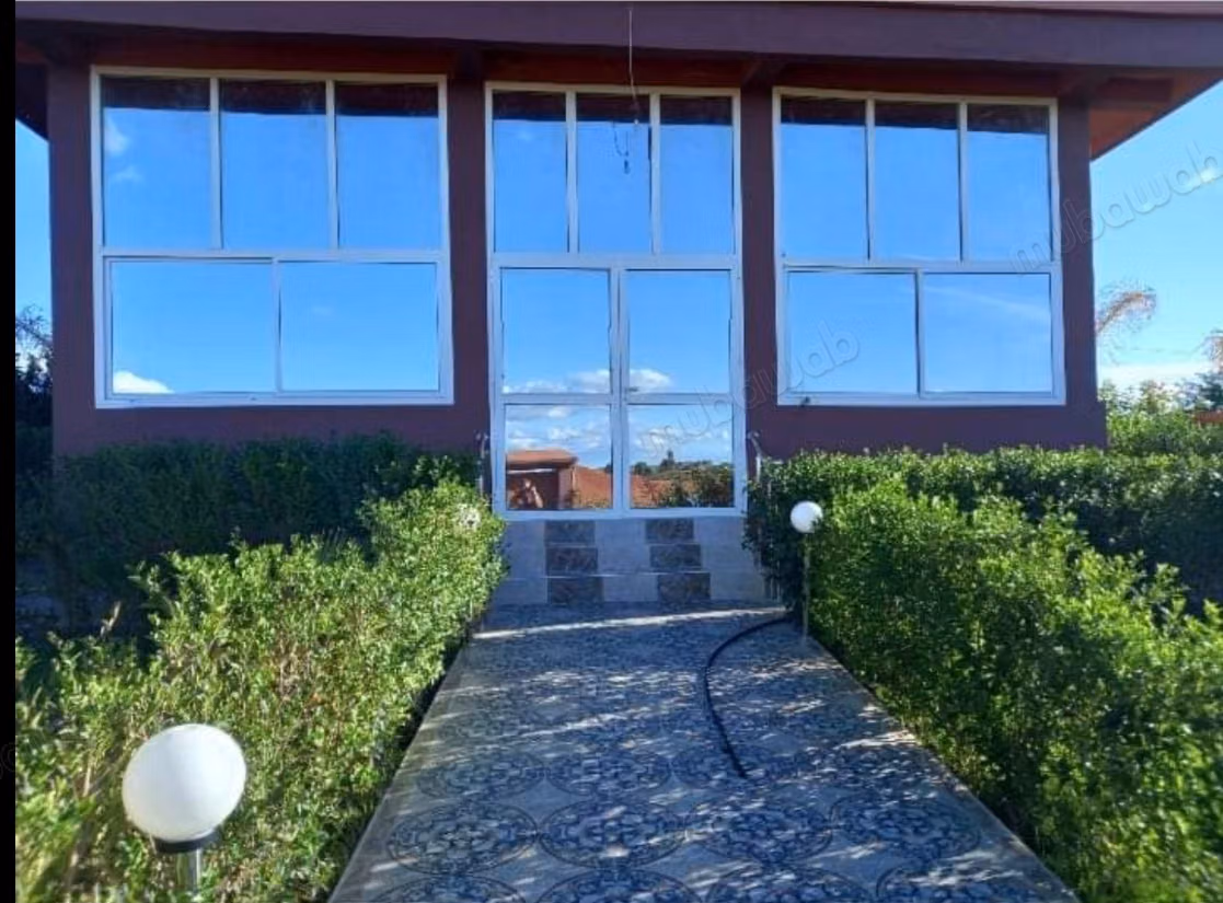 Agradable granja en venta en Tifelt. Superficie de 80000 m²