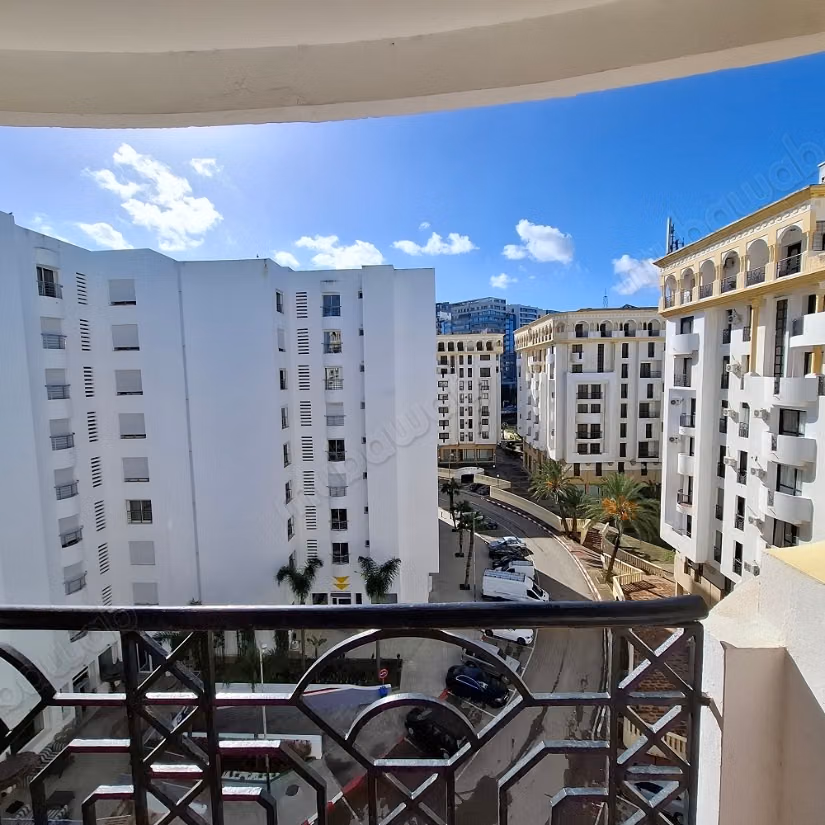 Appartement meublé sur la corniche à louer