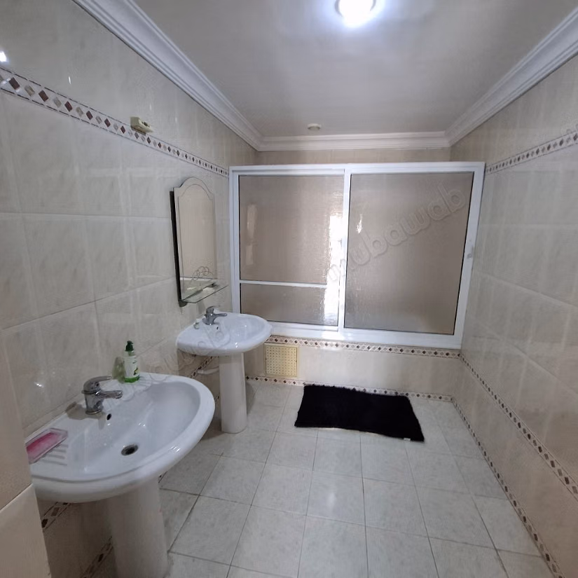 Appartement meublé sur la corniche à louer