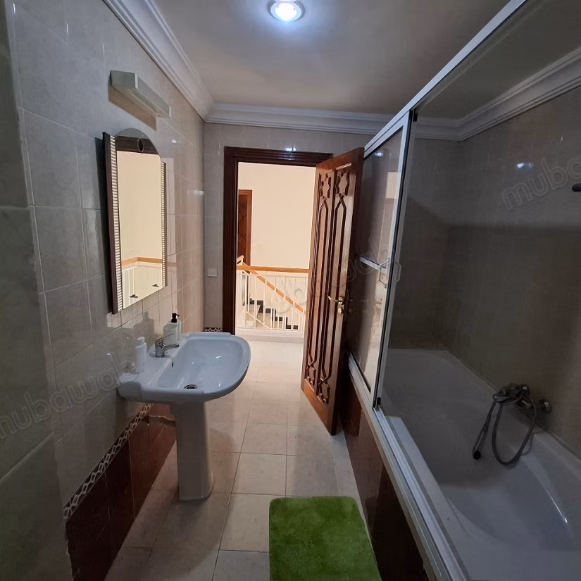 Appartement meublé sur la corniche à louer