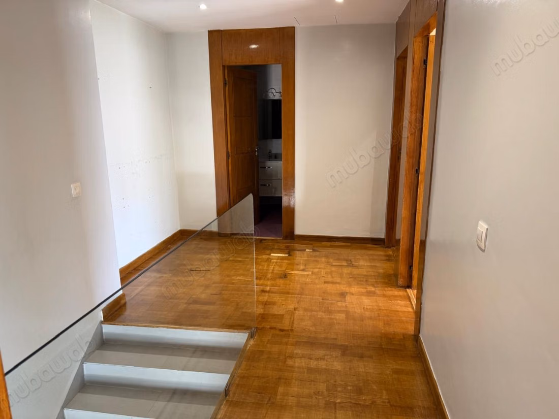 Duplex 4chambres a coucher au parc