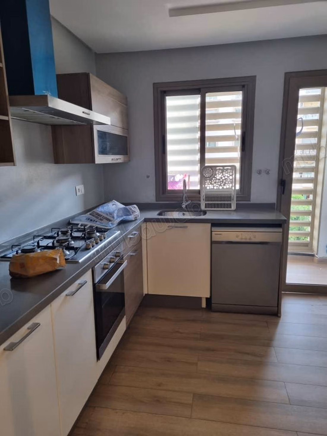 Duplex 4chambres a coucher au parc