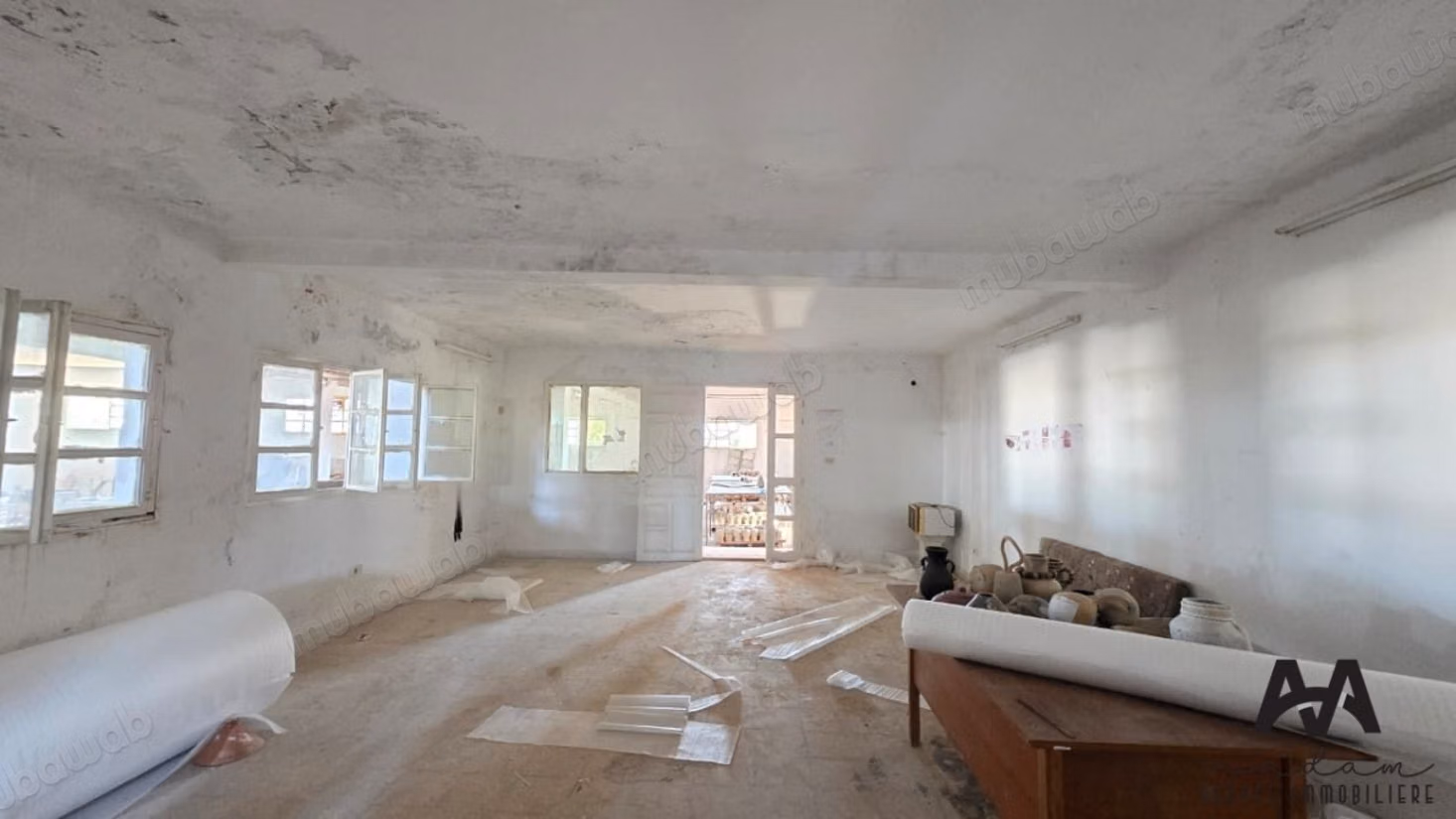 In vendita – deposito e terreno di 10843m² – Tazarka