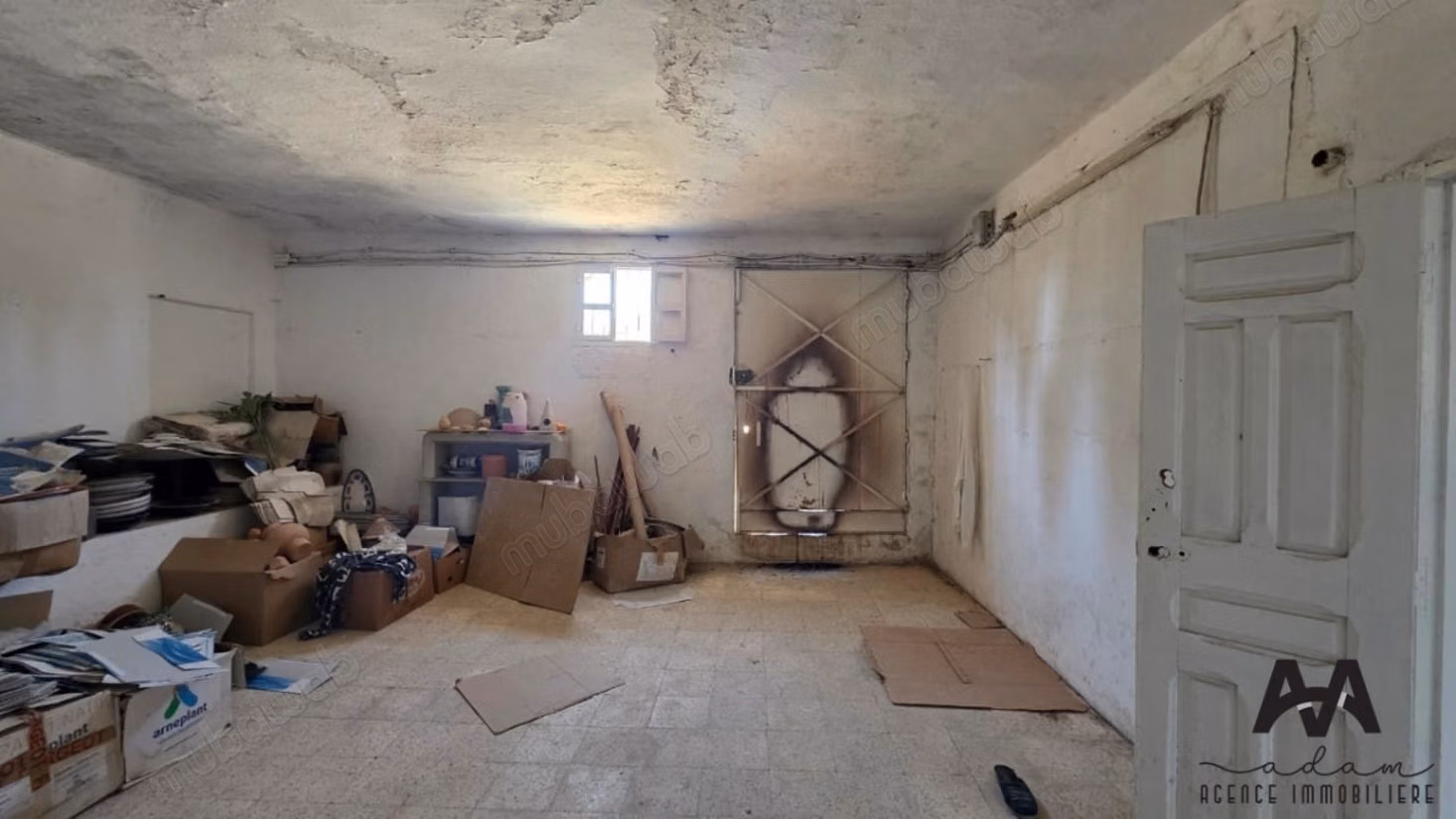 In vendita – deposito e terreno di 10843m² – Tazarka