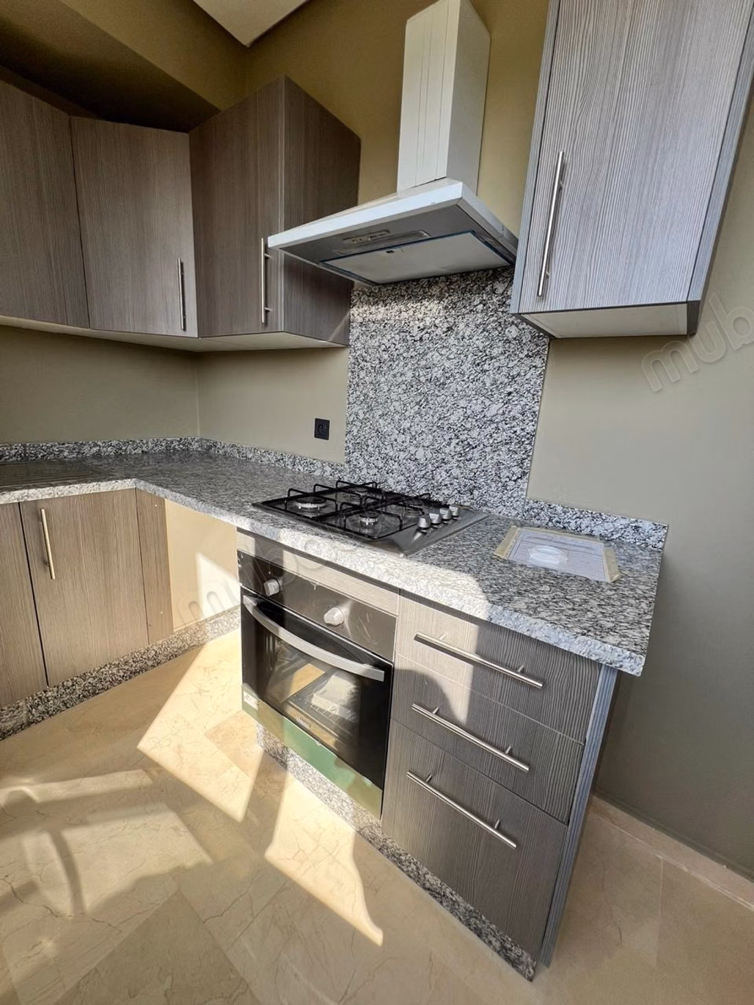 Sale of a beautiful apartment in Bouskoura. Area 101 m². Secure residence
