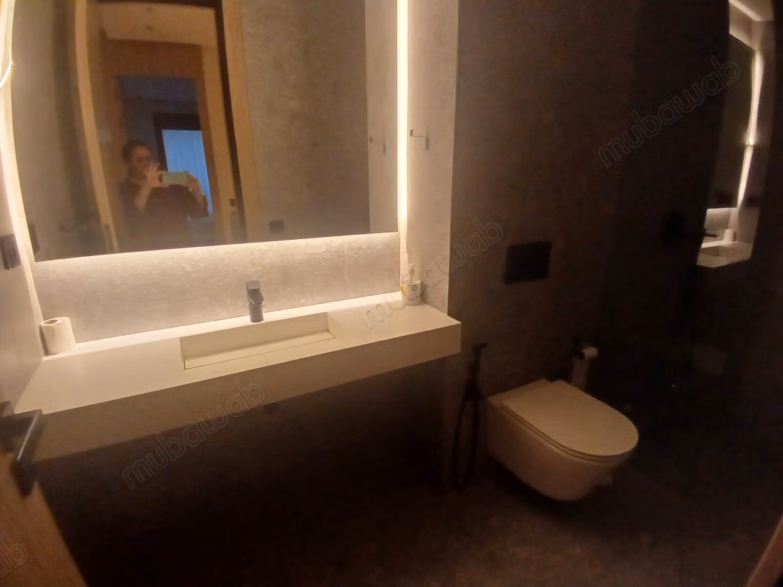 Bellissimo appartamento in affitto a Souissi. 2 camere da letto confortevoli. Salotto tipico marocchino, residenza sicura