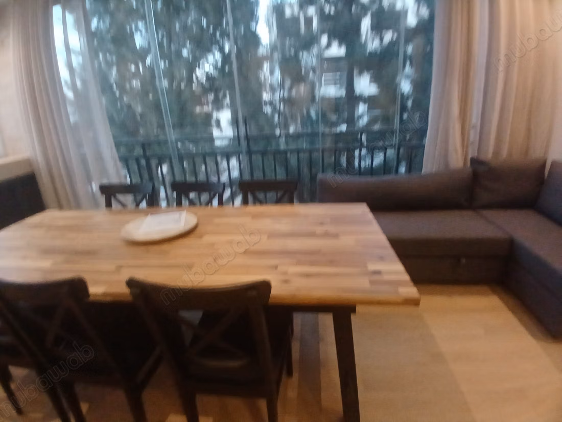 Bellissimo appartamento in affitto a Souissi. 2 camere da letto confortevoli. Salotto tipico marocchino, residenza sicura
