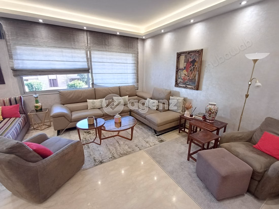 Appartement 188 m² f Les Hôpitaux — 13