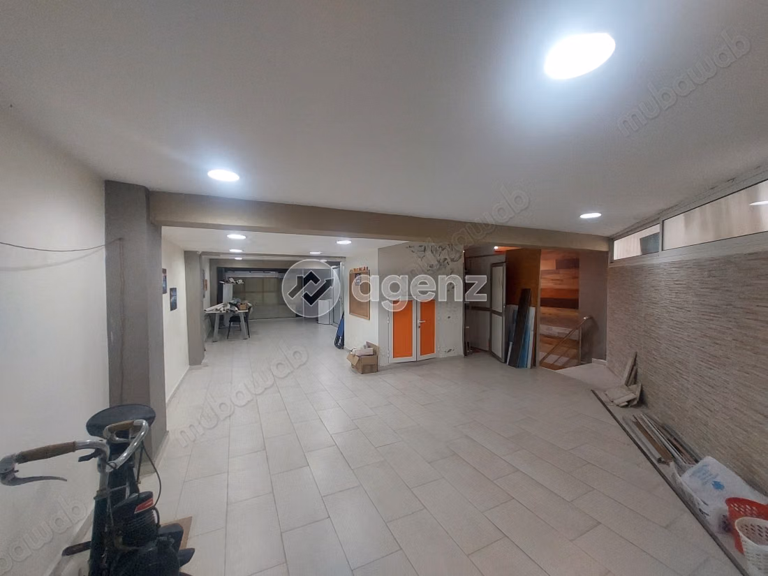 Commercial space for sale 140 m² Bourgogne Est Casablanca