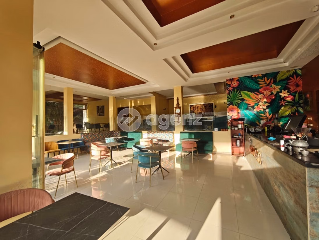 Villa for sale 1,029 m², 6 bedrooms California Casablanca