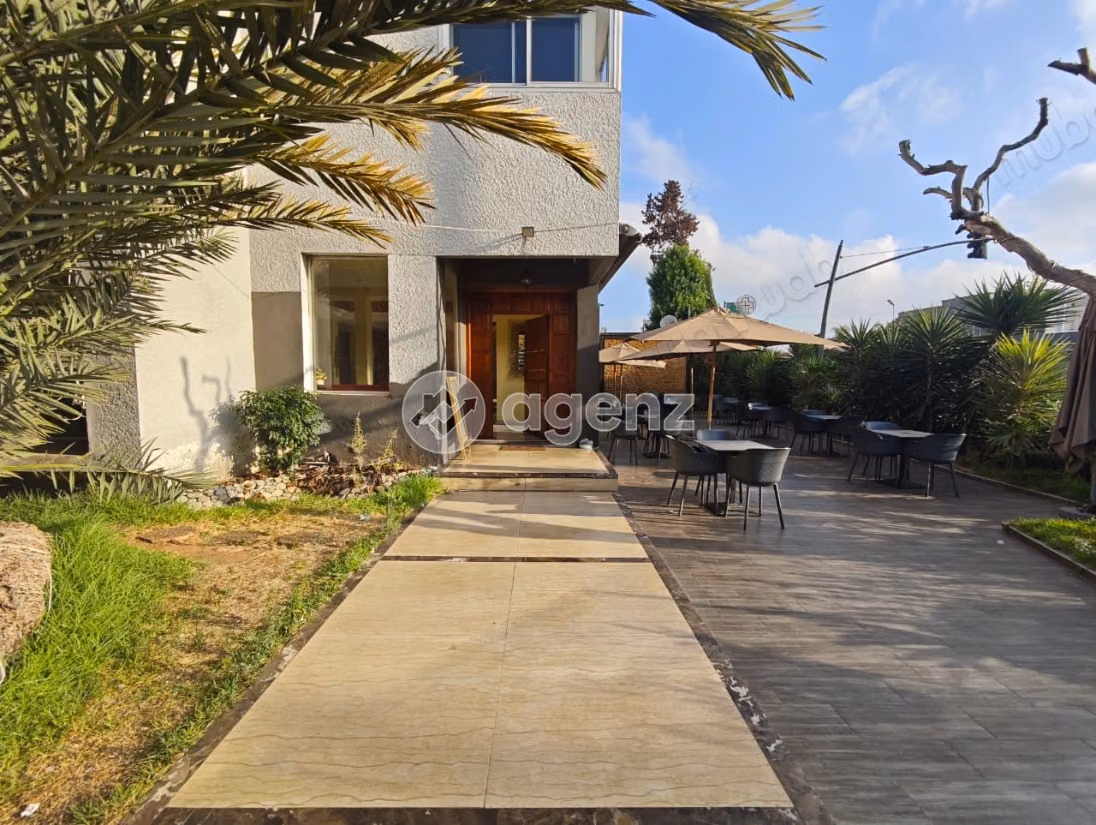 Villa for sale 1,029 m², 6 bedrooms California Casablanca