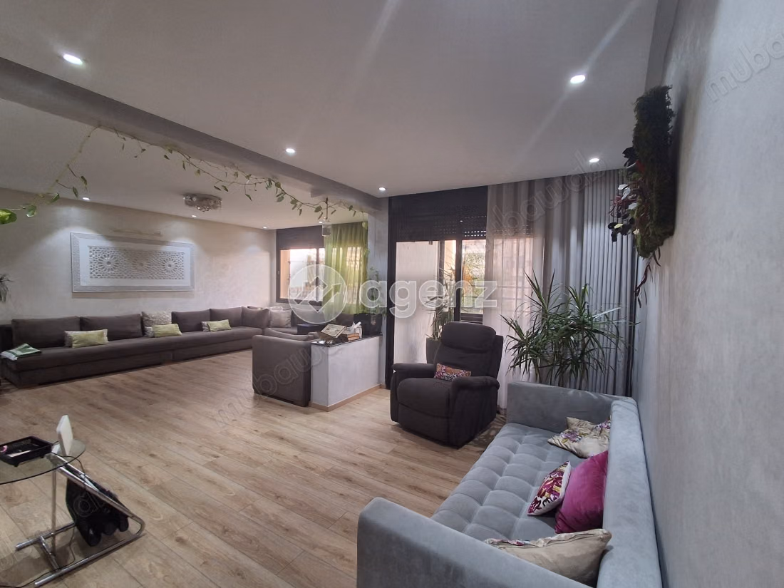 Appartement 188 m² f Les Hôpitaux — 10