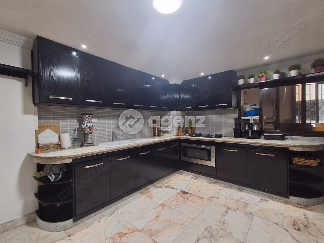Appartement 188 m² f Les Hôpitaux — 11