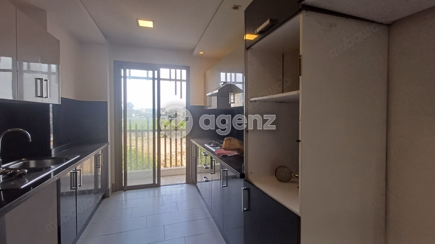 Appartement 105 m² f Oasis — 19