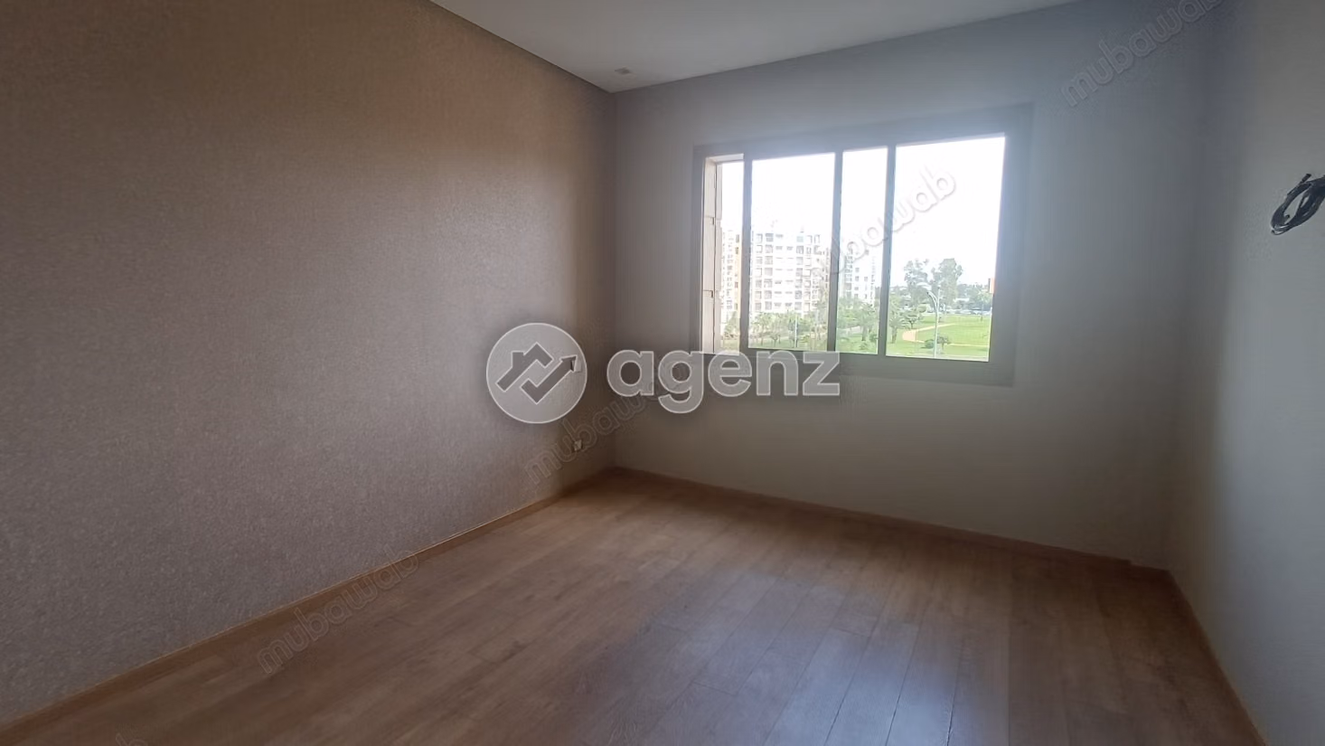 Appartement à vendre 105 m², 4 chambres 
Oasis Casablanca — 2