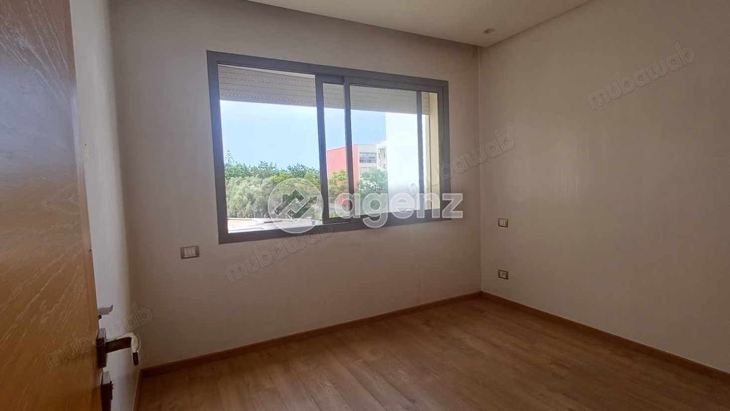 Appartement à vendre 105 m², 4 chambres 
Oasis Casablanca — 6