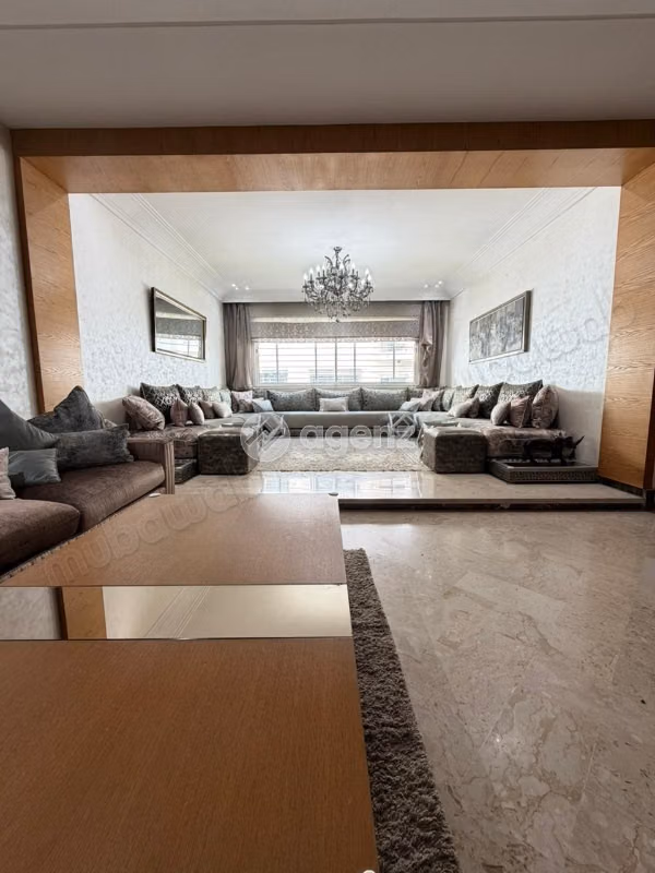 Appartement à vendre 155 m², 3 chambres 
Les hôpitaux Casablanca