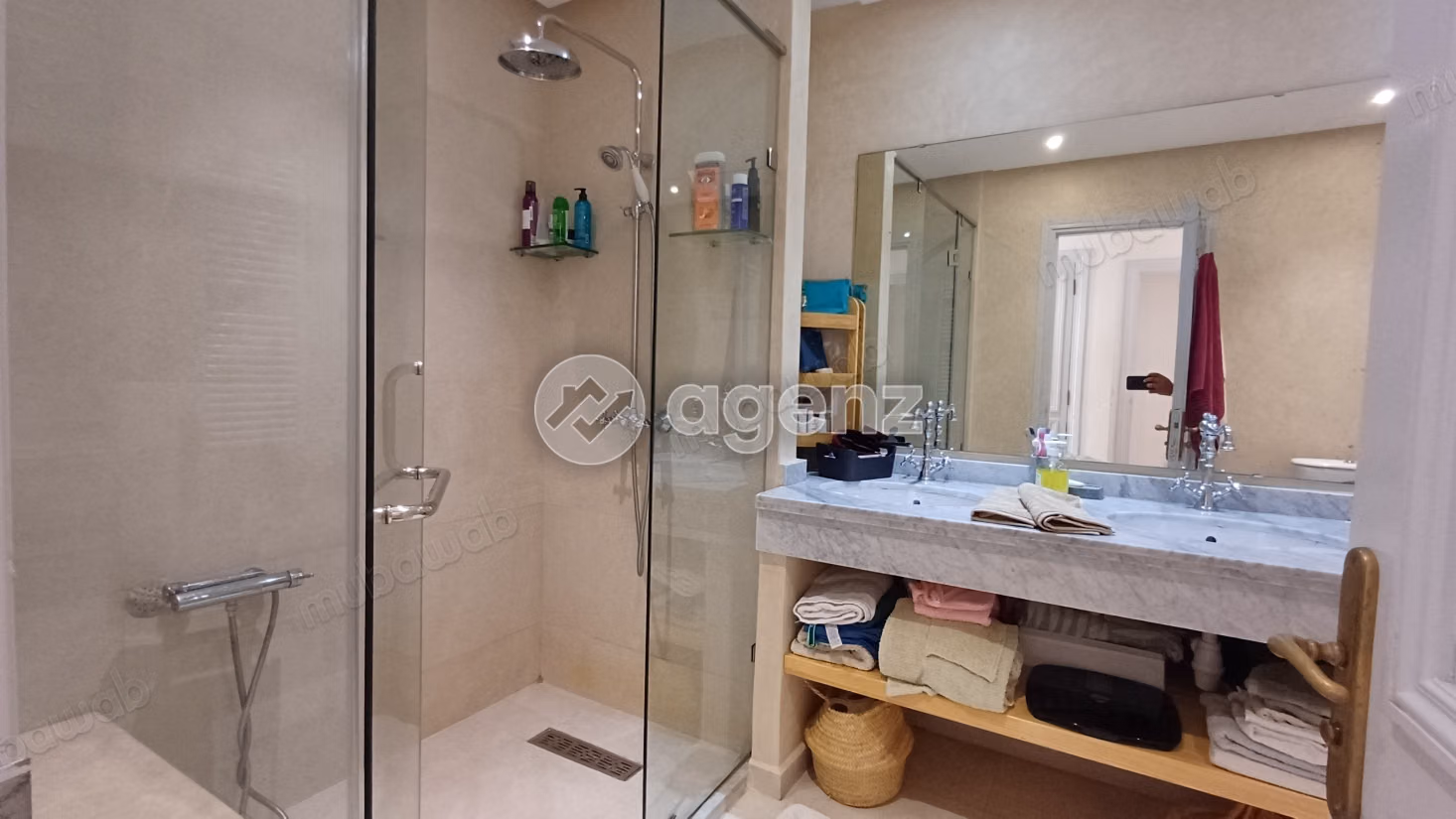 Appartement à louer 198 m², 3 chambres Racine Casablanca