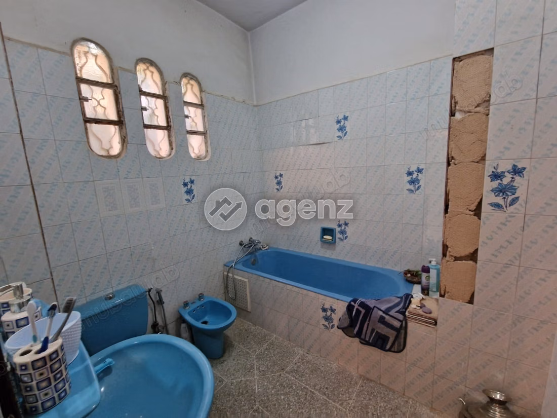 Villa en venta 340 m², 6 habitaciones Hay Badr Fès
