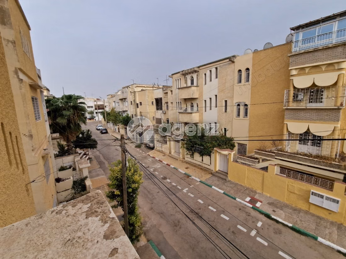 Villa en venta 340 m², 6 habitaciones Hay Badr Fès