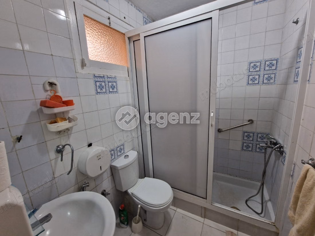 Villa en venta 340 m², 6 habitaciones Hay Badr Fès
