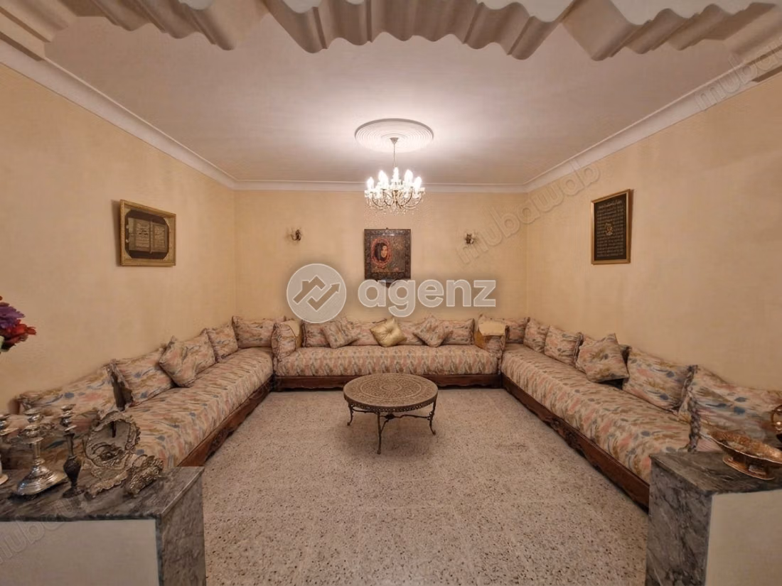 Villa en venta 340 m², 6 habitaciones Hay Badr Fès