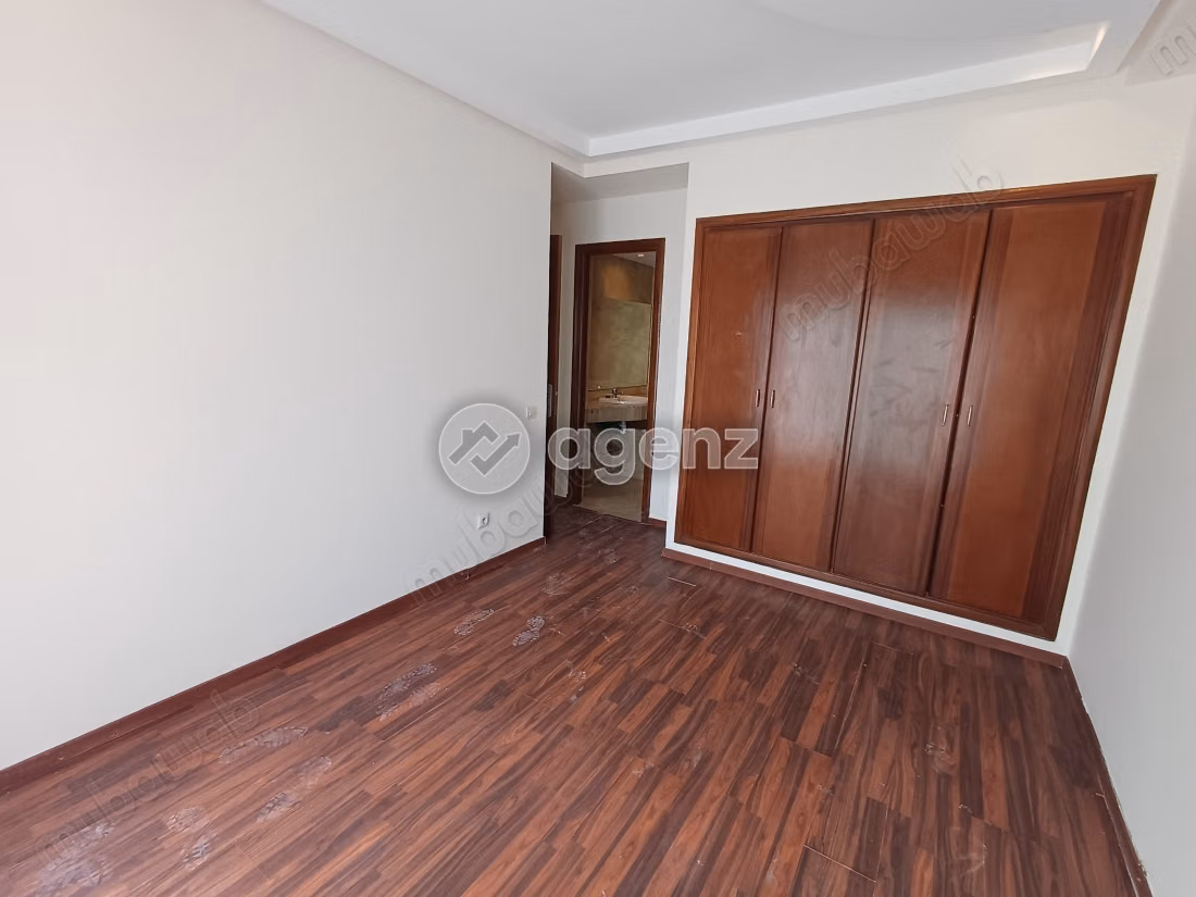 Appartement 140 m² f Burger — 17