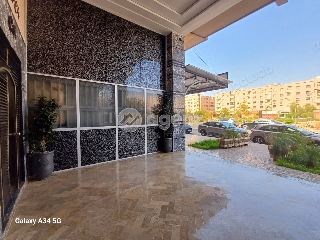 Appartement à vendre 74 m², 2 chambres 
Quartier Charaf Marrakech