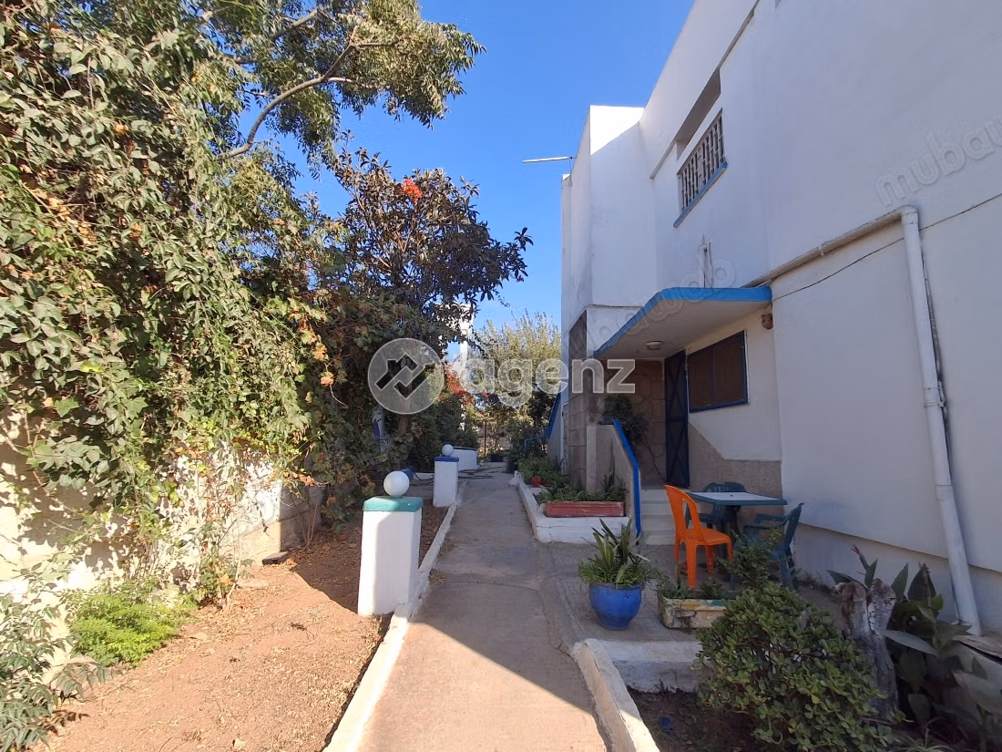 Villa à vendre 1 050 m², 7 chambres LAYAYDA Salé