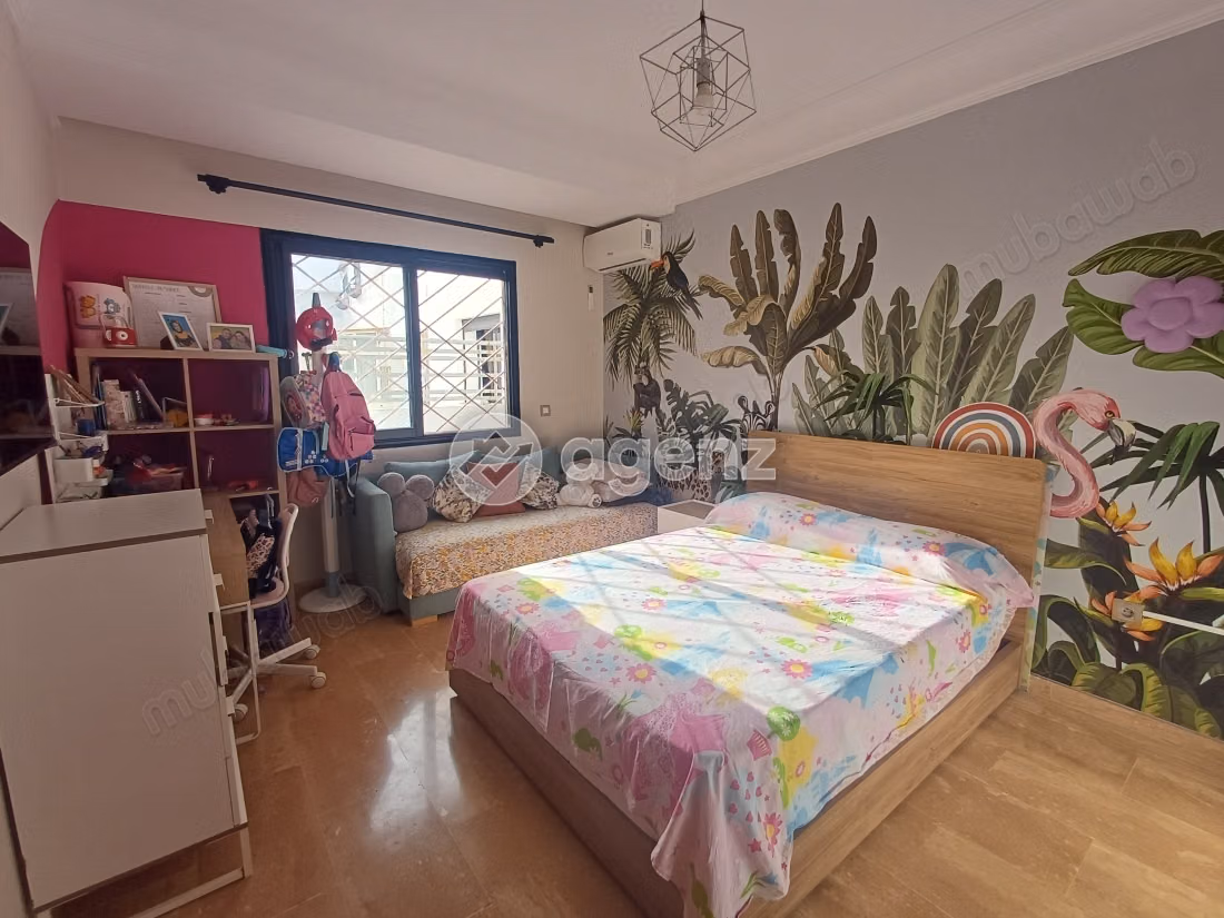 Appartement à vendre 107 m², 3 chambres 
Bourgogne Ouest 
Casablanca — 3