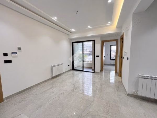 S1 للإيجار